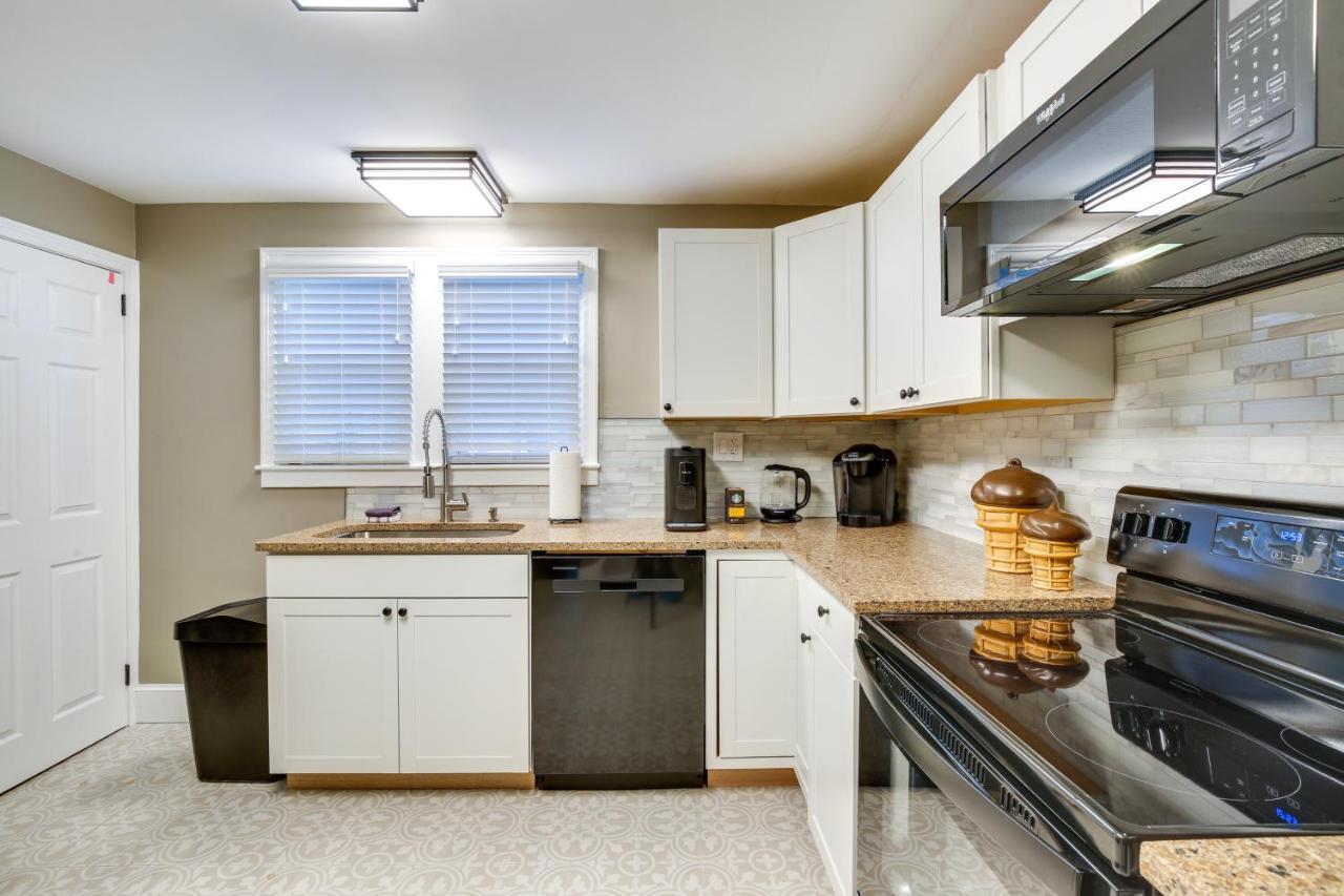 The Peaceful Post Kingston Vacation Rental エクステリア 写真