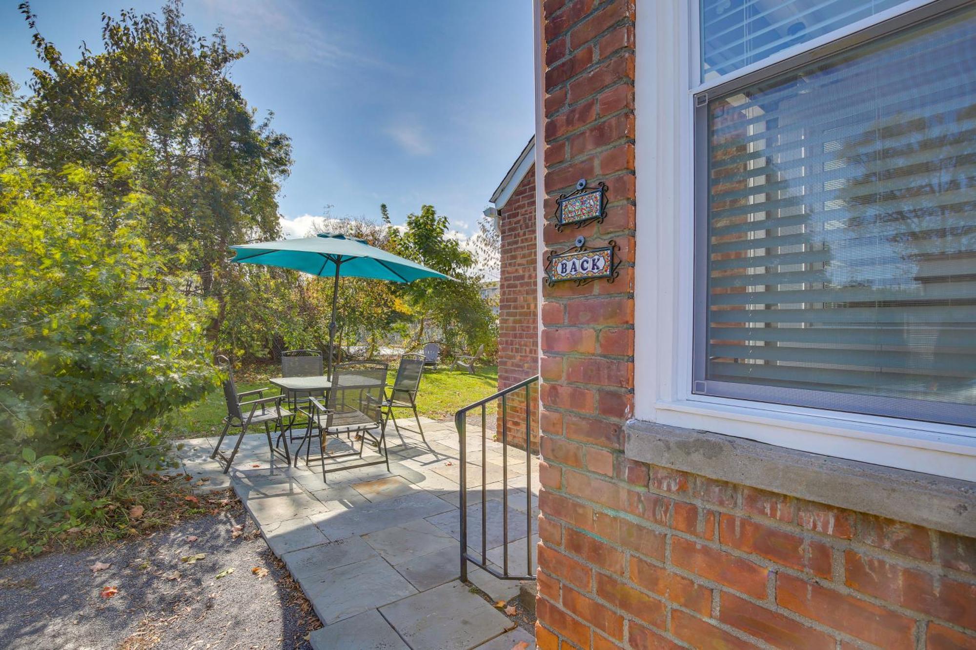 The Peaceful Post Kingston Vacation Rental エクステリア 写真