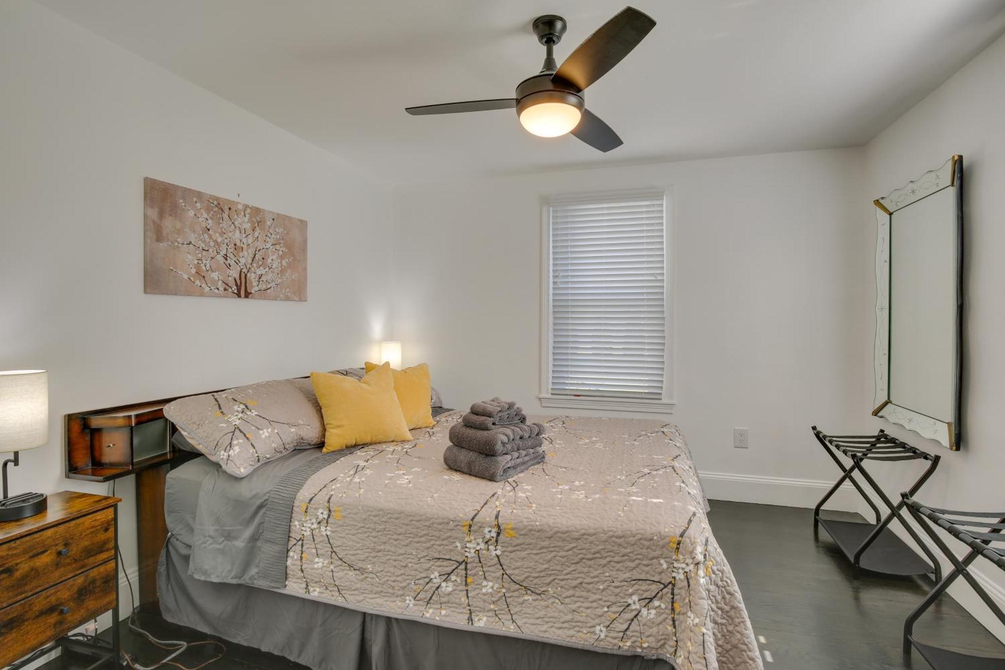 The Peaceful Post Kingston Vacation Rental エクステリア 写真